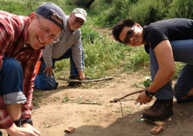 survivor-faire-du-feu-teambuilding-974